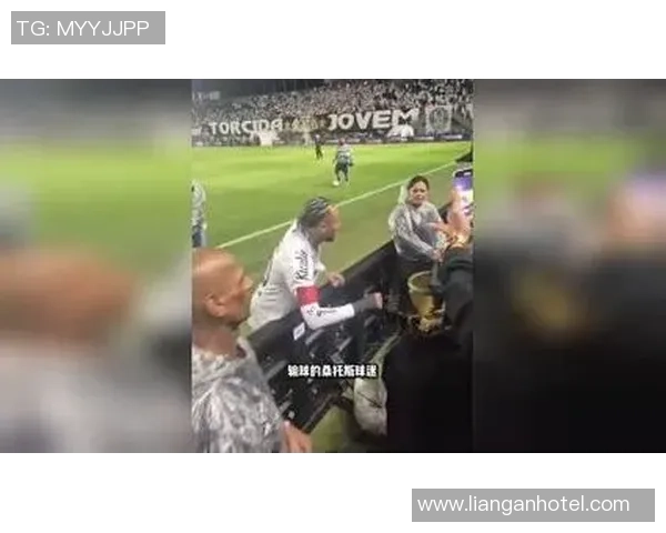 全网热议足球明星争议瞬间吐槽视频引发球迷热烈讨论与反思